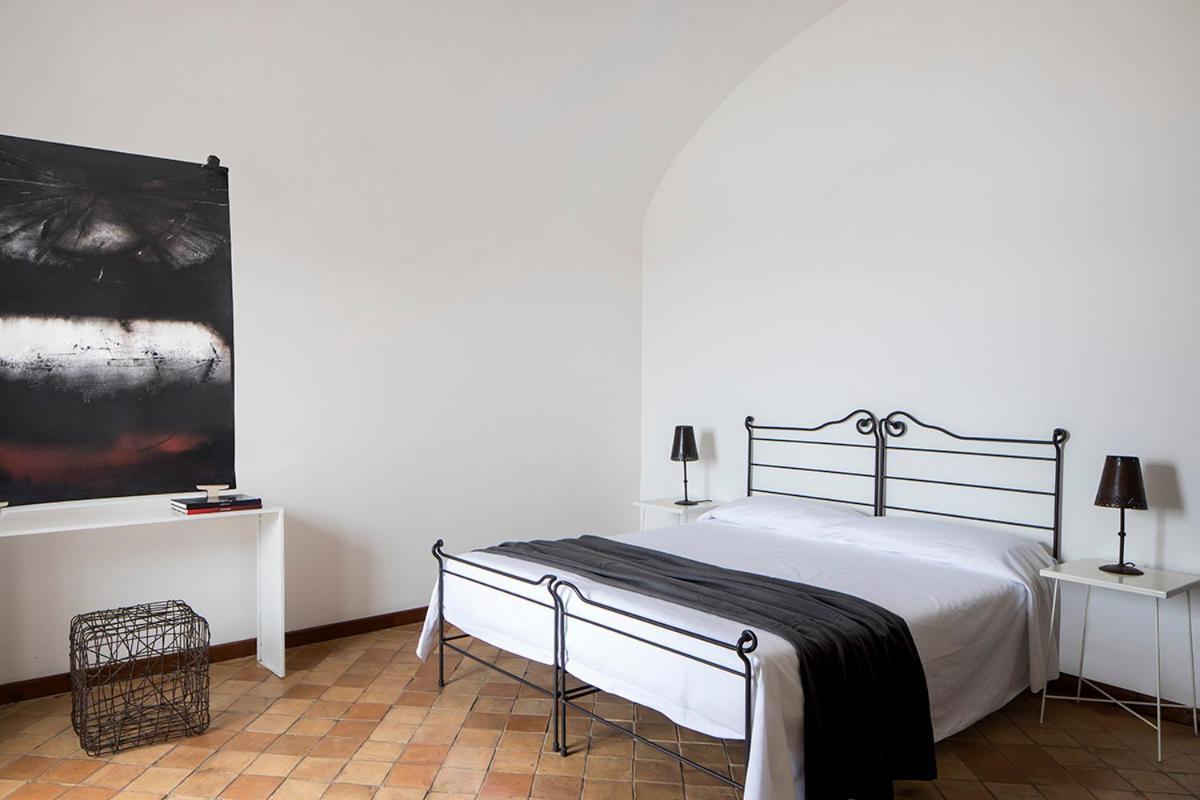 איסקיה Albergo Il Monastero מראה חיצוני תמונה