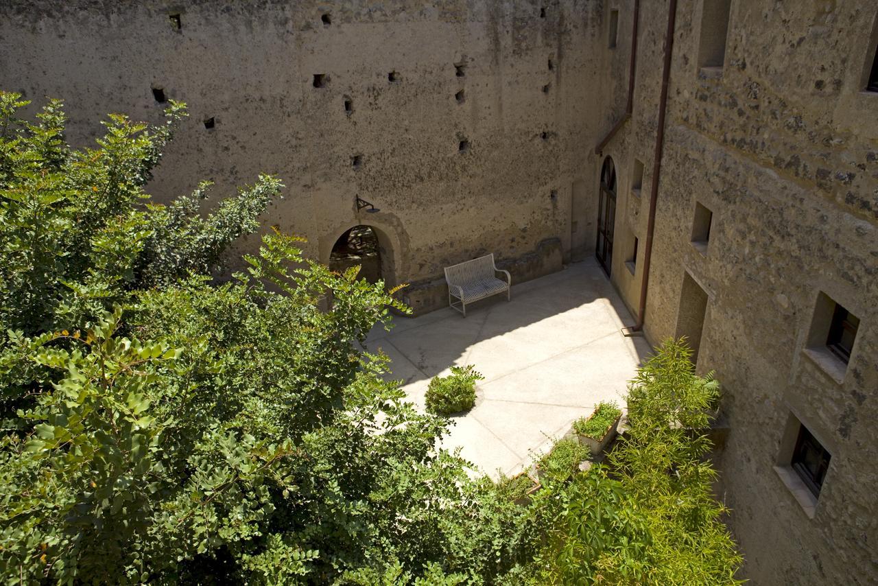 איסקיה Albergo Il Monastero מראה חיצוני תמונה