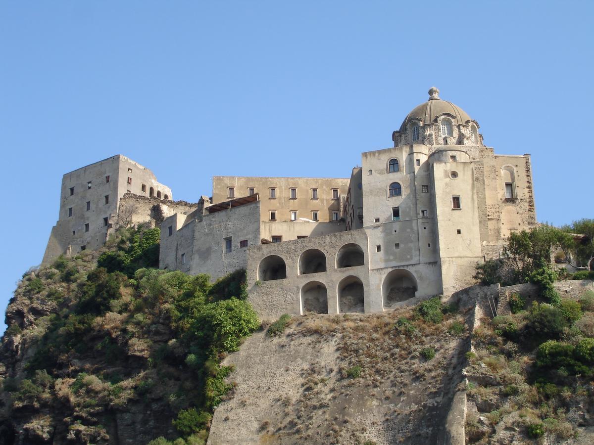 איסקיה Albergo Il Monastero מראה חיצוני תמונה